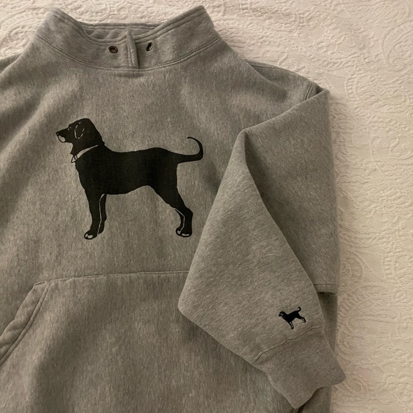 black dog sweatshirt - Picture 2 of 5